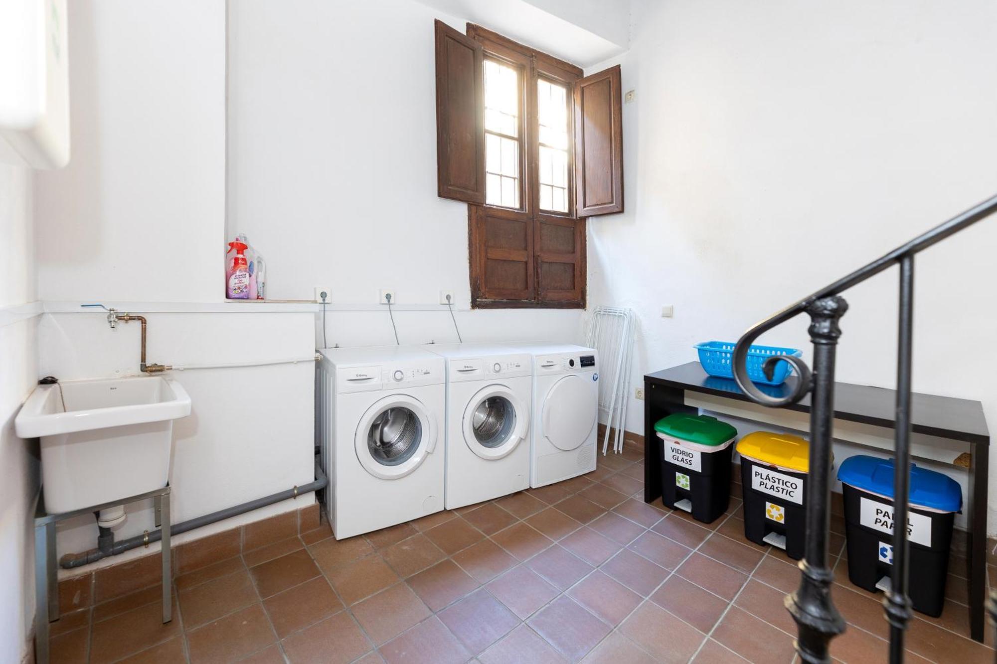 Apartamentos En Pleno Centro, Aljibe Rodrigo Del Campo 1C Granada Bagian luar foto