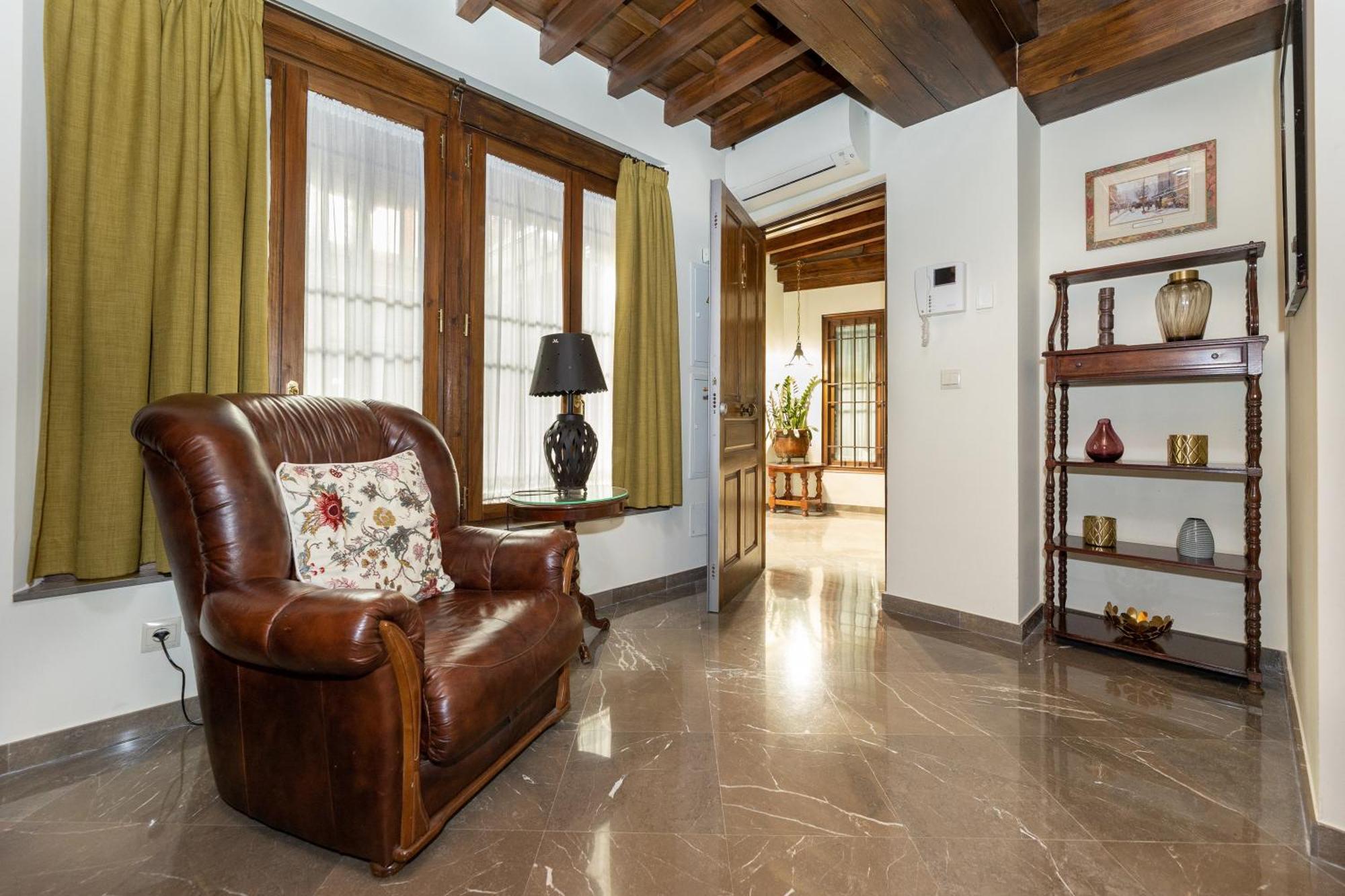Apartamentos En Pleno Centro, Aljibe Rodrigo Del Campo 1C Granada Bagian luar foto