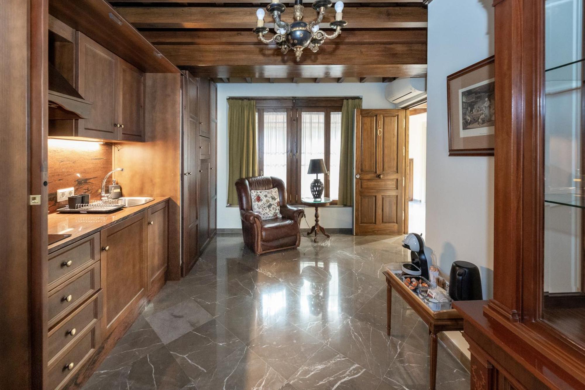 Apartamentos En Pleno Centro, Aljibe Rodrigo Del Campo 1C Granada Bagian luar foto